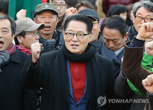 박지원 "특검연장 안되면 '先총리' 반대한 민주당도 책임져야" - 1