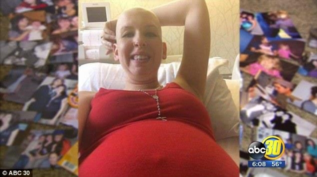 임신 중 암과 사투를 벌인 제이미 스나이더