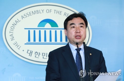민주 "홍준표, 적폐청산 협력해달라…진중한 발언·처신 기대" - 1