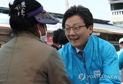 朴전대통령 사면 문제, 정치권 '뜨거운 감자'로 부상 - 5