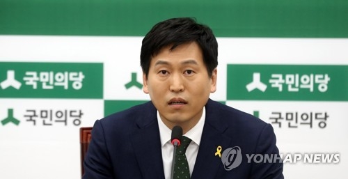 국민의당 "우병우 영장기각 허탈…검찰 '봐주기' 수사했나" - 1