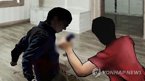 청주 아파트서 남녀 흉기에 찔려 숨진 채 발견(종합) - 1