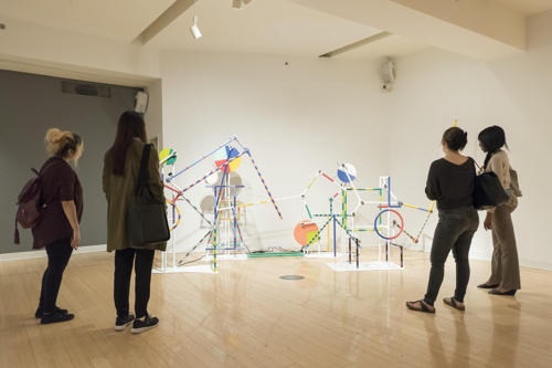 美 LA 한국문화에서 개막한 `소리×글자: 한글 디자인' 전시회