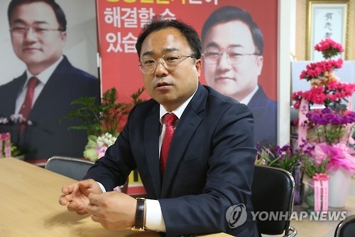 불법선거 운동 혐의 권석창 징역 1년6개월 구형(종합) - 1