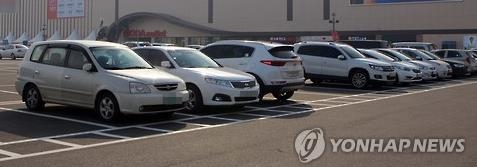 주차 뺑소니 적용 안 받는 상가 주차장[연합뉴스]