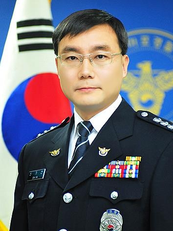 신기선 여수경찰서장