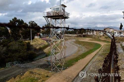 남북 키프로스 가르는 완충지대