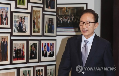 국정원TF에 친이계 부글부글…한국당, '국조 카드'로 맞불(종합2보) - 1