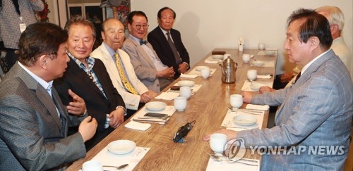 국민의당 전대 '反安 단일화' 부상…동교동계, 安출마 만류(종합) - 2