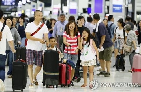 혼잡한 일본 나리타공항