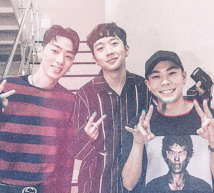 그레이, 우원재, 로꼬(왼쪽부터)
