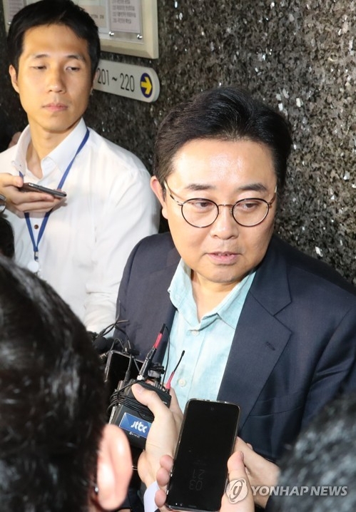 전병헌 "文대통령 귀국 후 여야 안보회동 추진" - 1