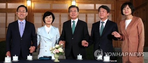 '안보협치', 정기국회서 이어질까…한국당 불참·세부조율 과제 - 1