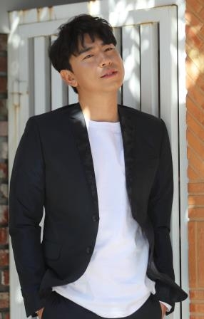 배우 이시언