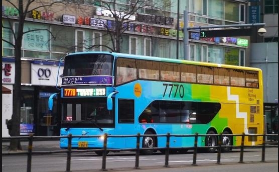 용인·고양·시흥도 2층버스…경기 12개 시 73대로 확대 - 1