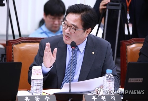 우원식 "세월호 보고조작으로 朴 행적 전면재수사 불가피" - 1