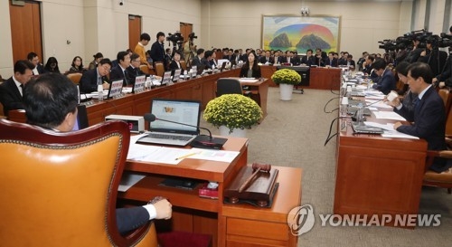 대형 이슈 없고 정쟁만 남은 국감…올해도 파행·구태 여전 - 1