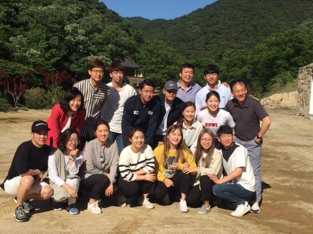 의성 컬링남매 단체사진