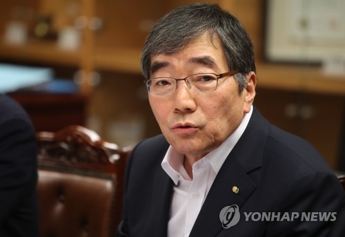 금감원장發 '금융권 노동이사제' 재점화…금융위와 충돌 예고 - 2