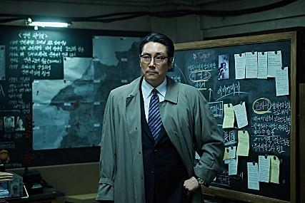 '공작' 조진웅