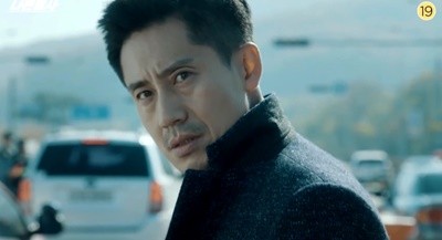 '나쁜 형사'의 신하균