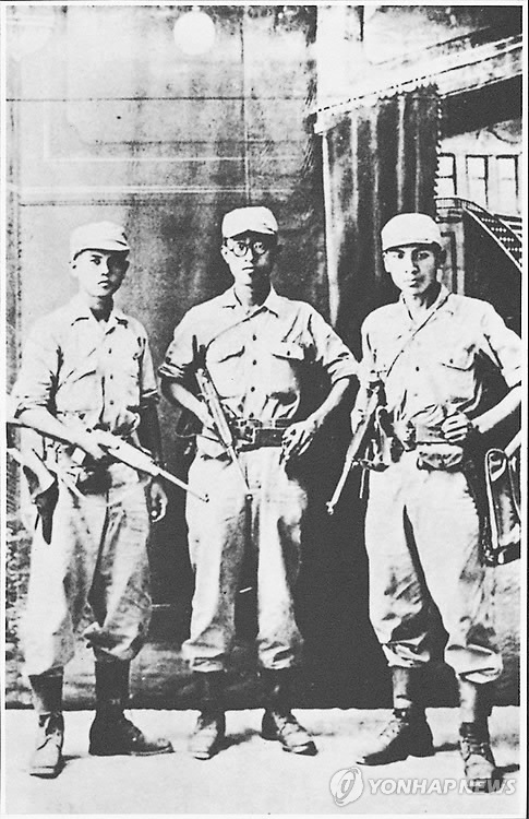 한국광복군 활동 시절의 노능서, 김준엽, 장준하(왼쪽부터)