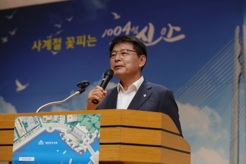 축사하는 서삼석 의원