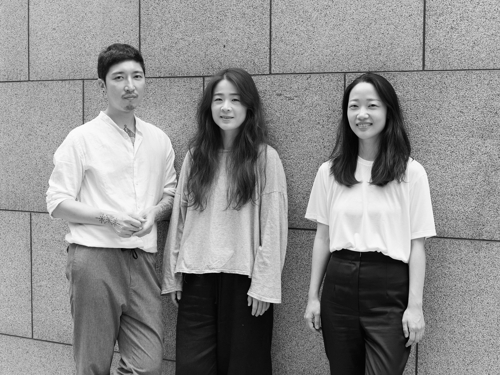 여신동 시노그래퍼와 소리꾼 이자람, 박지혜 연출
