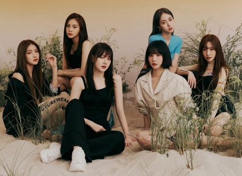다음달 3일 새 앨범을 들고 돌아오는 걸그룹 여자친구