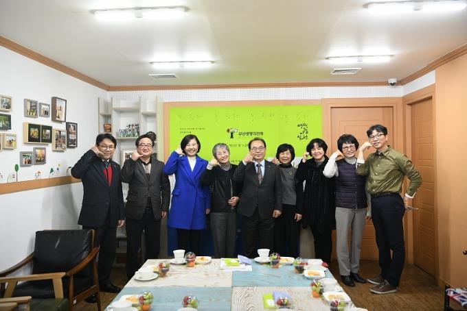 오거돈 시장 생명의 전화 방문