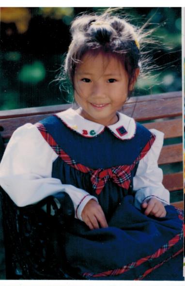 영 지아시씨 어릴적 모습