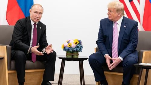 푸틴 대통령(왼쪽)과 트럼프 대통령. [RT=연합뉴스 자료사진]