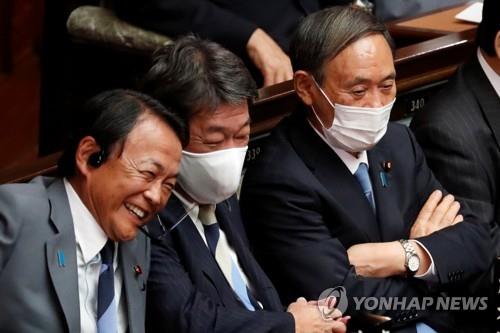 아베 내각인지 스가 내각인지…