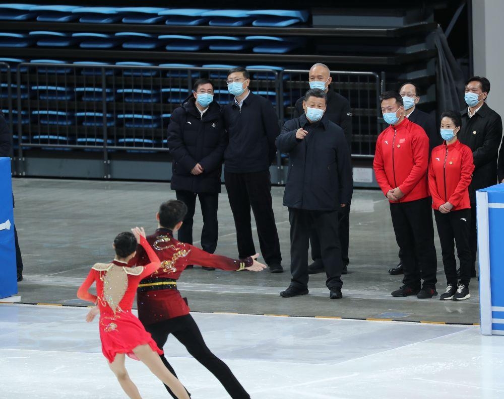 베이징 동계올림픽 경기장 시찰하는 시진핑