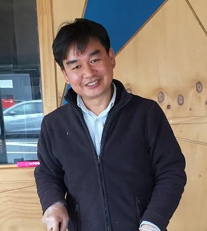 이익형 뉴질랜드 '낮은마음' 대표