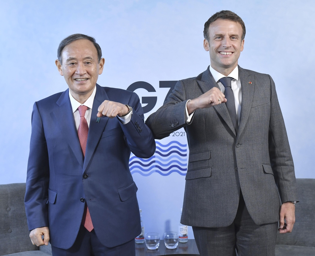 일본 스가 총리와 프랑스 마크롱 대통령