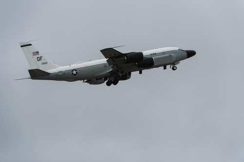미 공군 정찰기 RC-135S 코브라볼