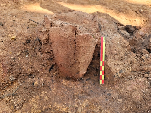 신안리에서 발견된 신석기시대 빗살무늬토기