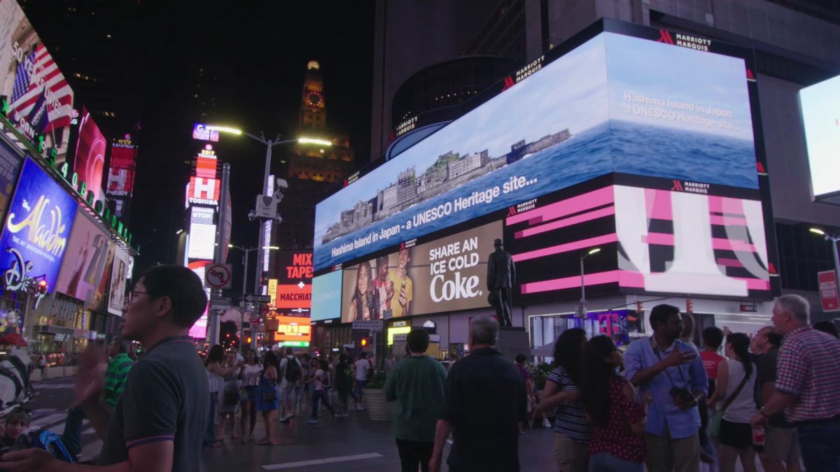 [현장영상] 뉴욕 한복판에 '군함도의 진실' 고발영상…日 역사왜곡 알리기