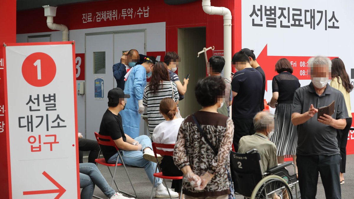 종교시설발 집단감염 지속…항만·음식점 방역 강화