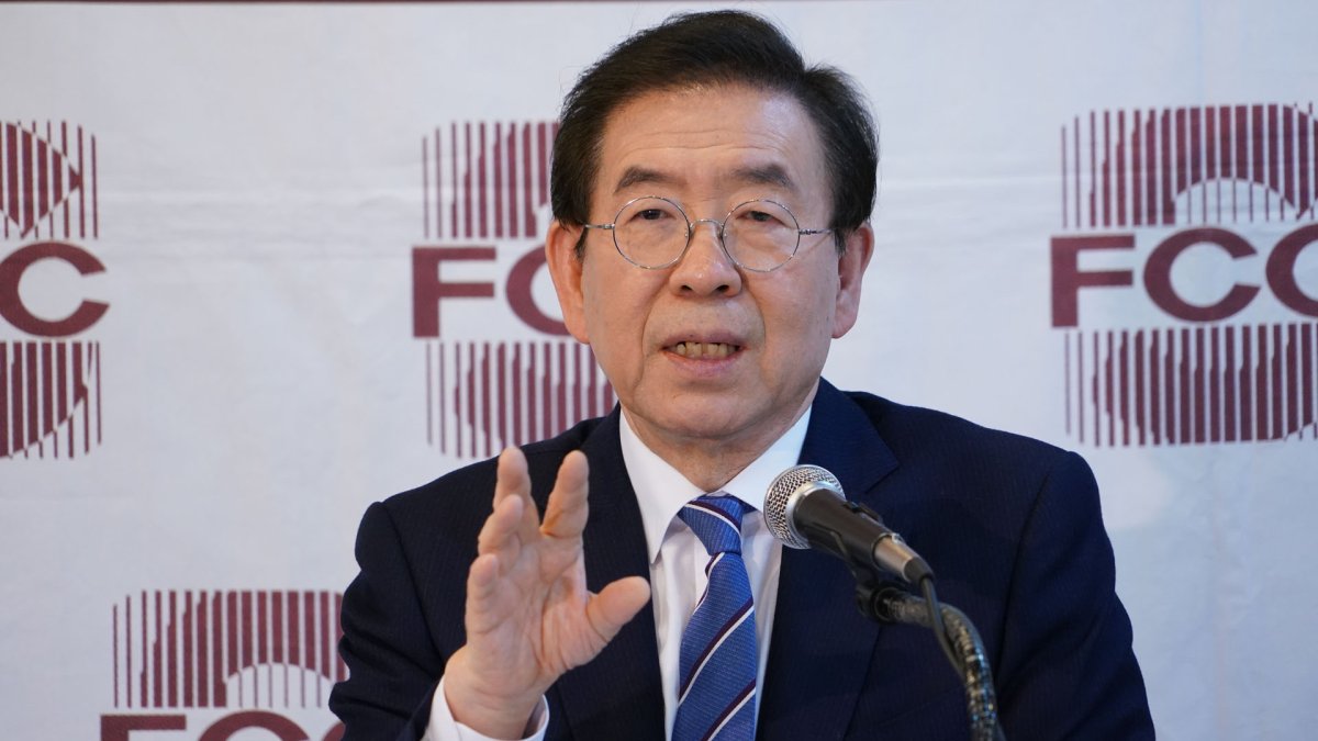 주요 외신 "잠재적 대권후보 숨져" 긴급보도