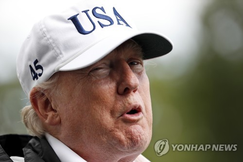 플로리다 수해 지역 방문 마치고 백악관으로 돌아온 트럼프 대통령