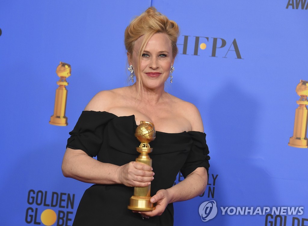 76th Annual Golden Globe Awards - Press Room