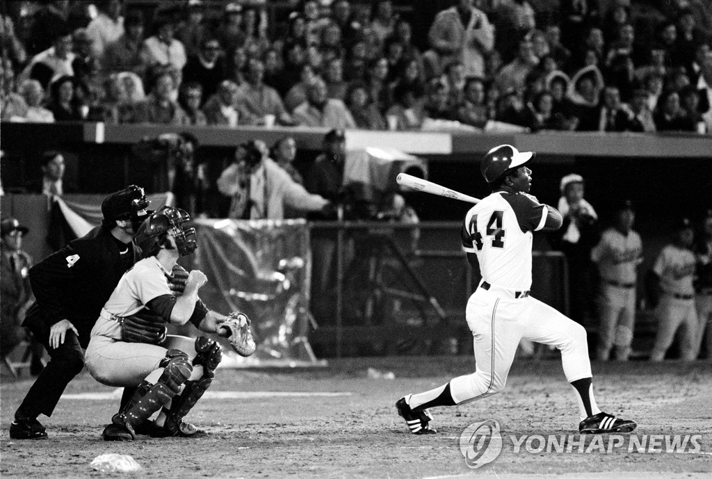 Obit Hank Aaron Photo Gallery