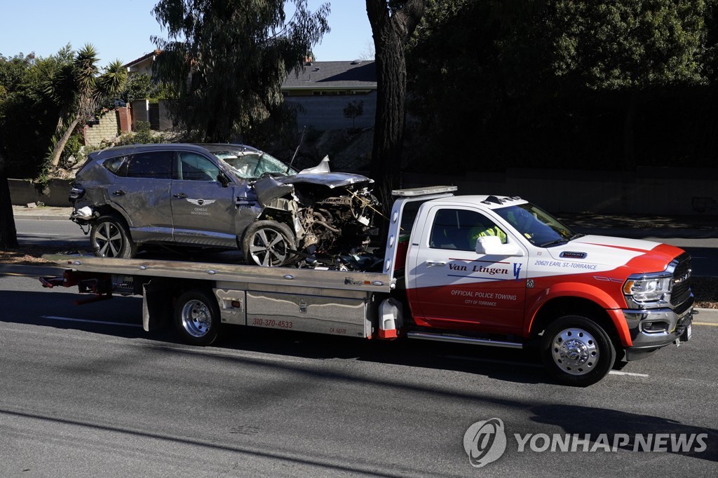 Tiger Woods Vehicle Crash Golf