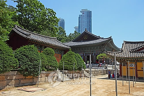 봉은사 대웅전