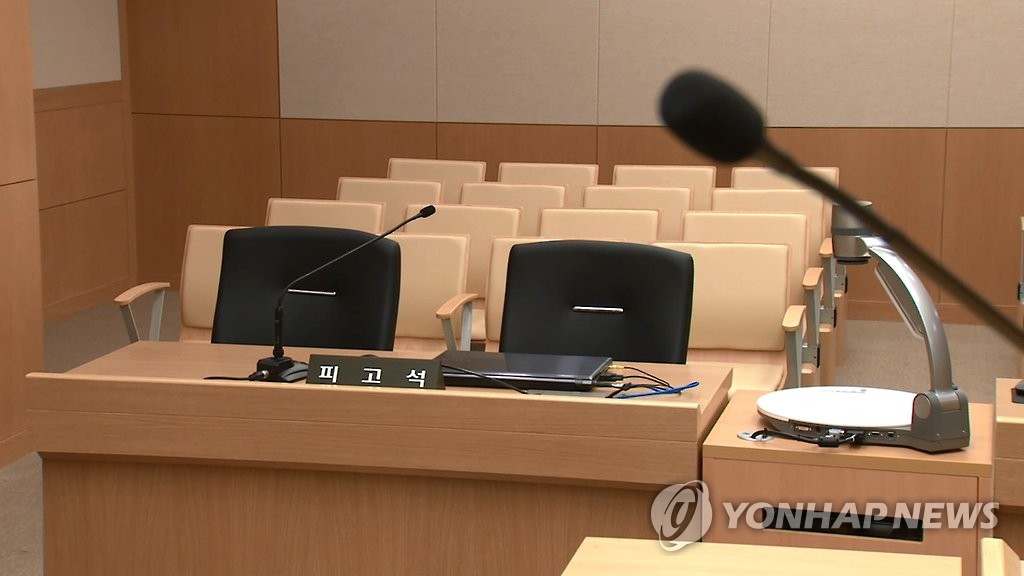 행정소송 피고석