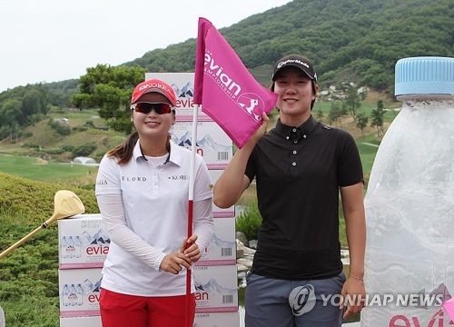 최혜진과 성은정(오른쪽)