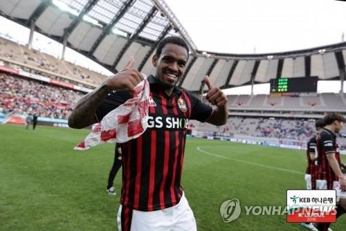 어린이날 수원과 슈퍼매치에서 멀티골로 2-1 승리를 이끈 서울의 안델손