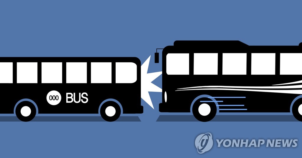 관광버스 - 버스 추돌사고 (PG)